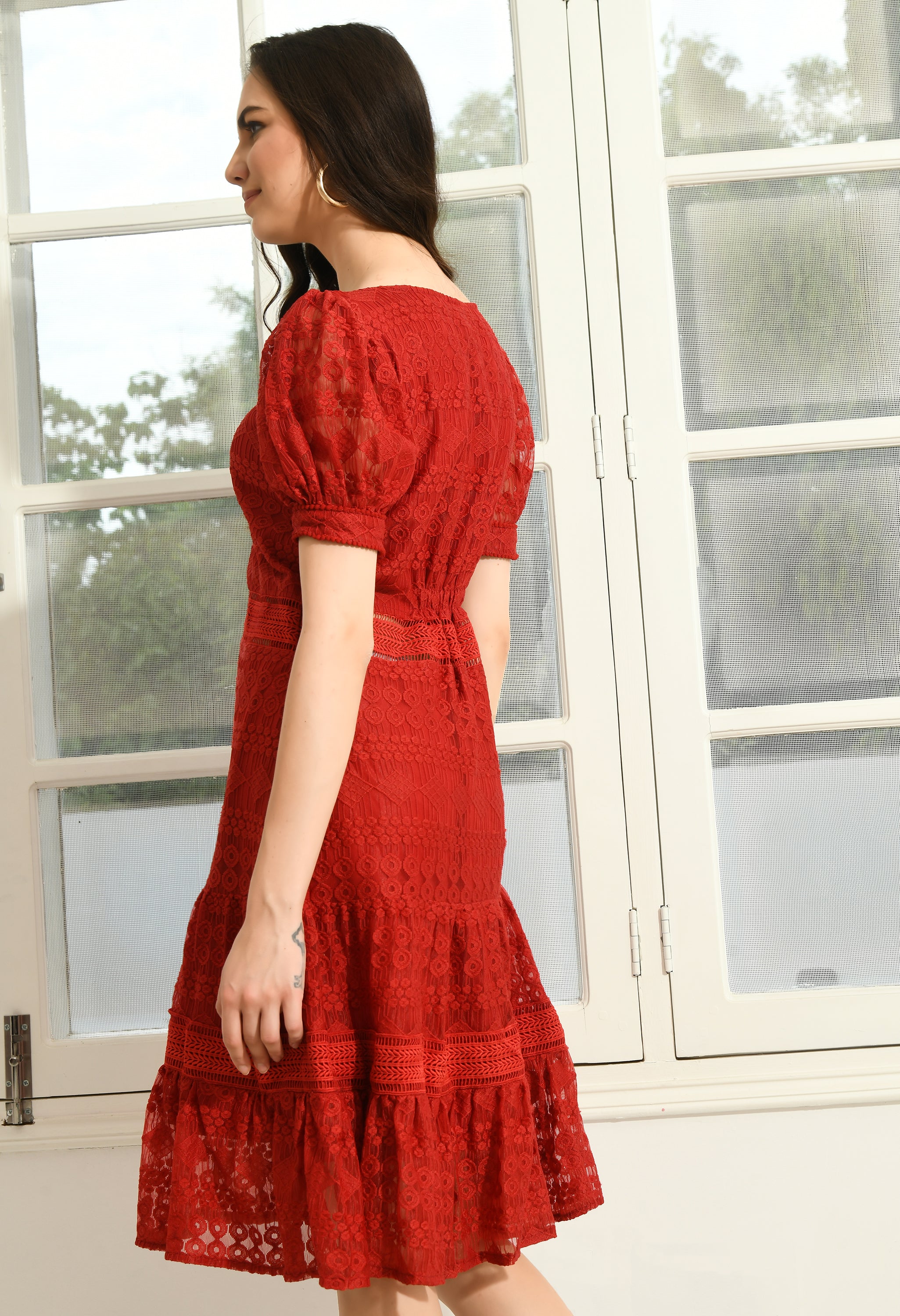 RED PUFF SLEEVE DRESS