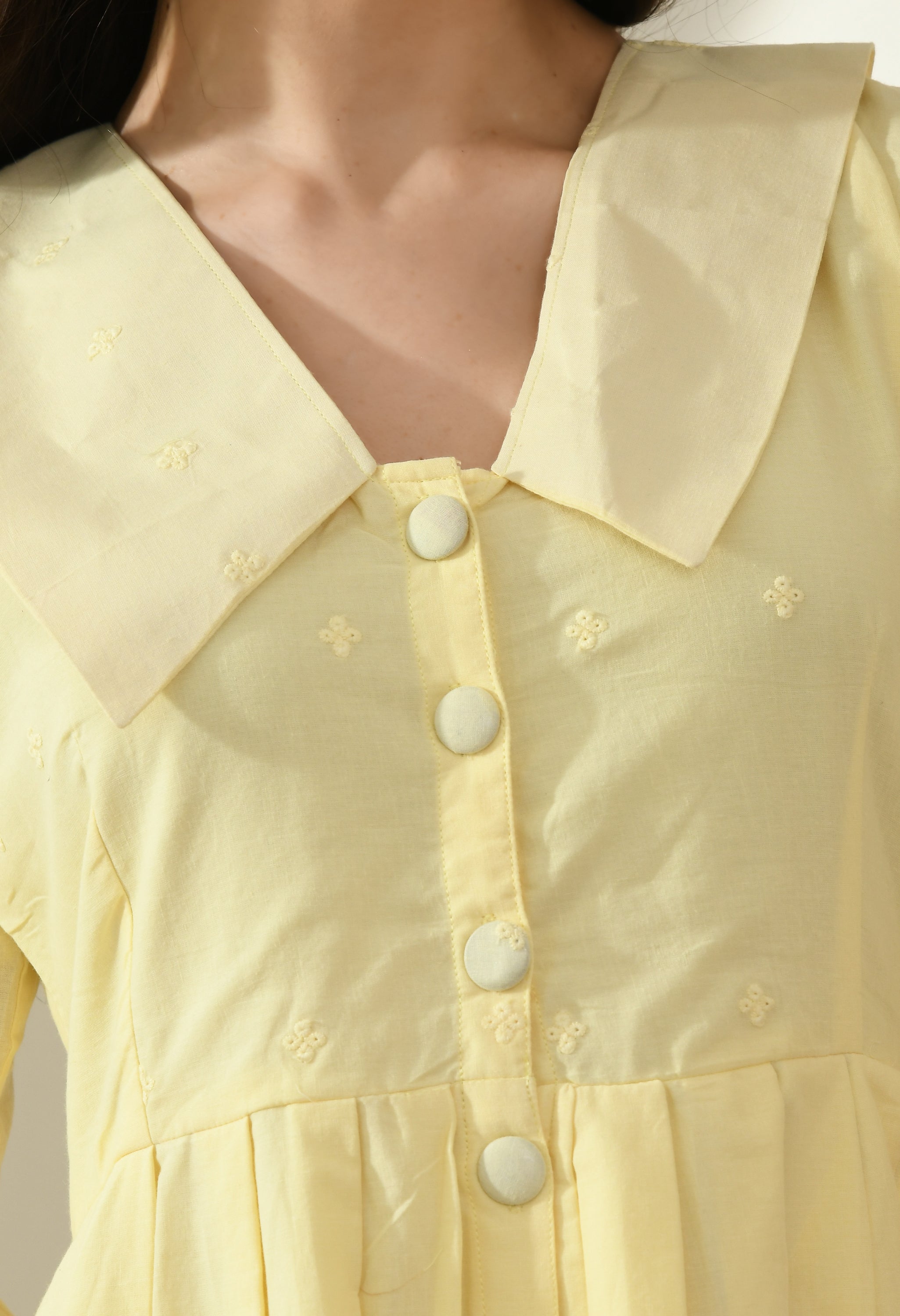 YELLOW HAKOBA BIG COLLAR DRESS