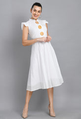 BIG BUTTONS WHITE DRESS