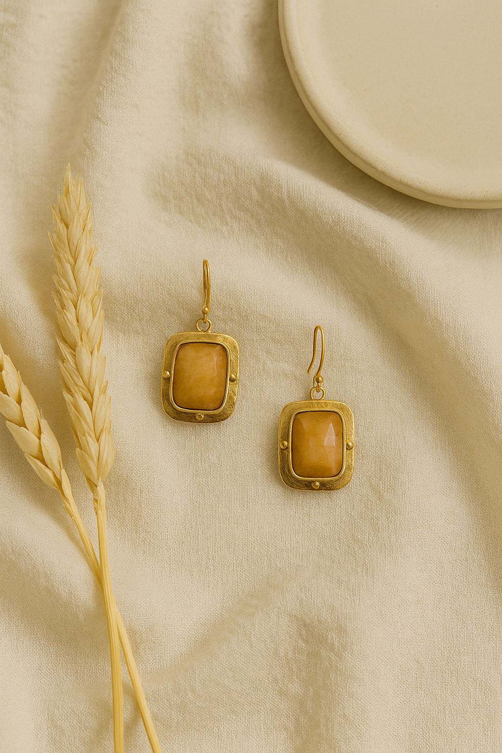 GOLDEN RECTANGULAR DROP EARRINGS
