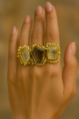 REGAL MULTI-STONE FINGER RING