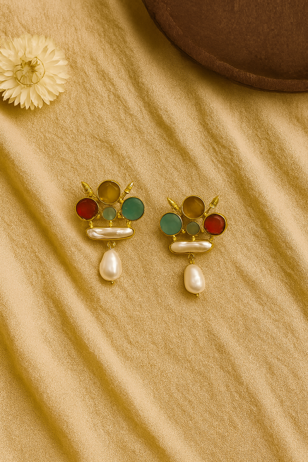 RED BLUE GOLD DROPS EARRINGS WITH PEARLS