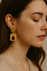 OLIVE & GARNET GOLD-TEXTURED DROP EARRINGS